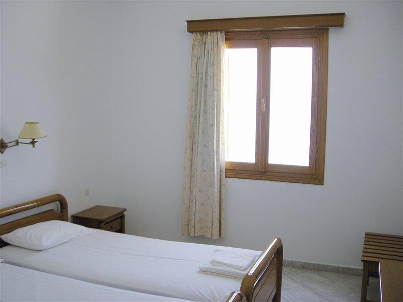 Nereides Seaside Apartments Marathokampos Exterior photo